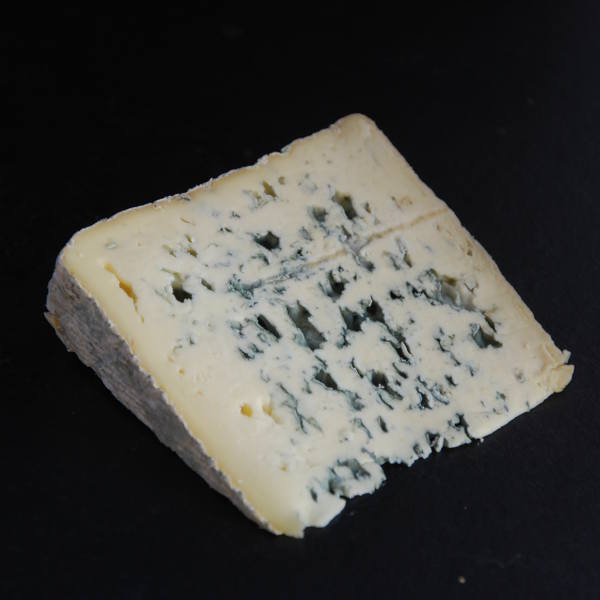 Bleu de Laqueuille : fromage de vache à pâte persillée