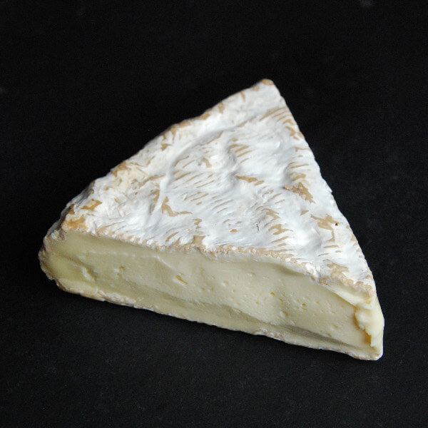 Brie de Melun : fromage à croûte fleurie au lait cru