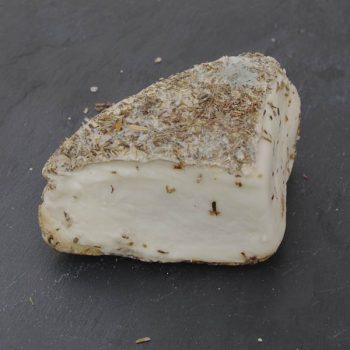 Brin d'Amour : Fromage au lait de Brebis et aux herbes aromatiques à croûte naturelle
