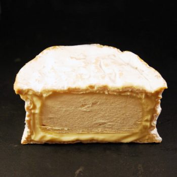 Chaource fermier : fromage au lait cru de Vache à croûte fleurie