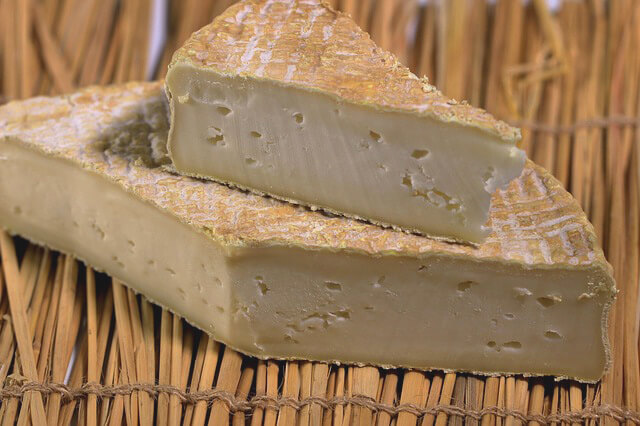 Faut-il conserver le fromage au frigo ?