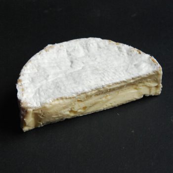 Coulommiers : fromage au lait cru de vache