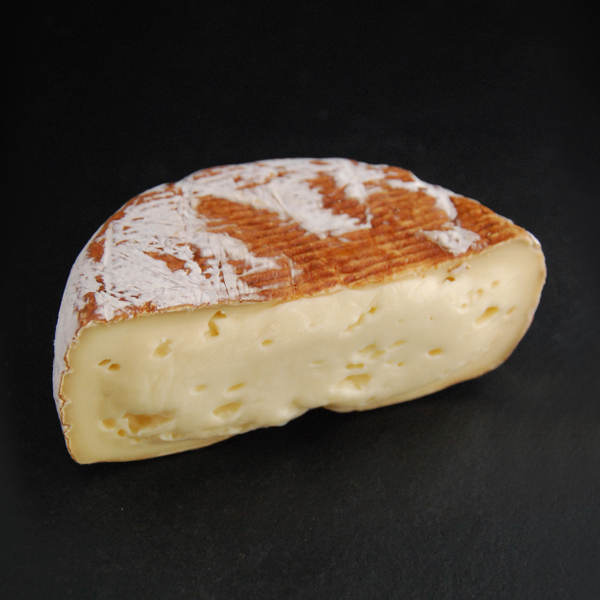 Galet boisé : fromage au lait cru de vache aux arômes de noix