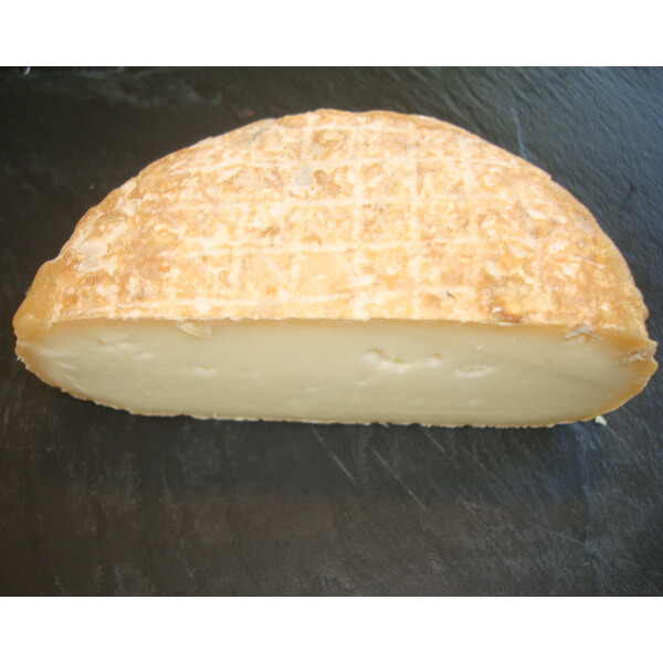 Lambet : Fromage à base de lait cru de Brebis
