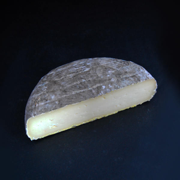 la Mignonne de Vendée : fromage à pâte pressée non cuite de vache