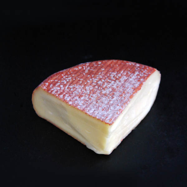Le Pavin d'Auvergne : Fromage au lait cru de Vache à pâte molle