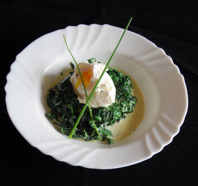 oeuf poché aux epinards et la crème de comté|Poule House
