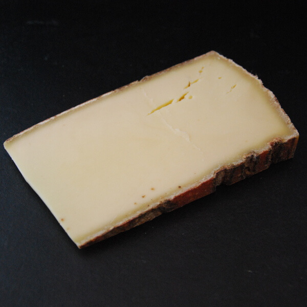 Skieur : Fromage au lait cru de Vache à pâte pressée cuite