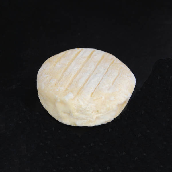 St Marcellin : Fromage à base de lait cru de vache