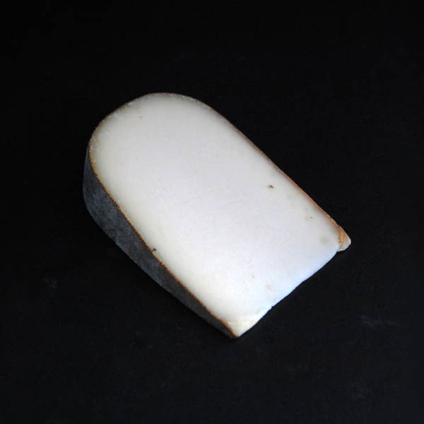 Tomme de Chèvre grise