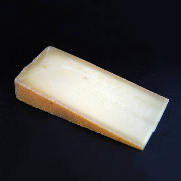 Tomme de Montagne du Jura Suisse : Fromage au lait cru de Vache à pâte pressée cuite