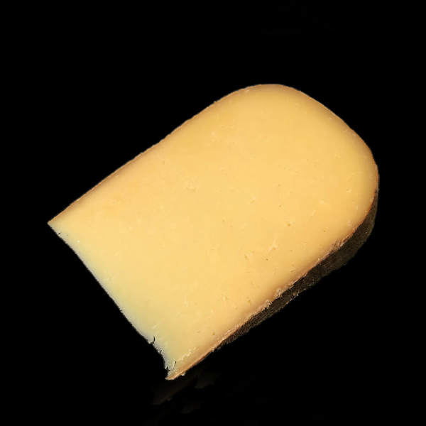 Tomme de Berry : fromage au lait cru de vache à pâte pressée non cuite