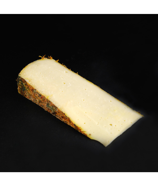 Tommette fermière aux fleurs : Fromage à pâte pressée non cuite