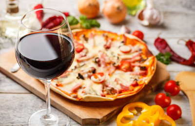 Quel vin boire avec une Pizza ?