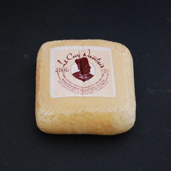 Curé nantais : Fromage à base de lait cru de vache