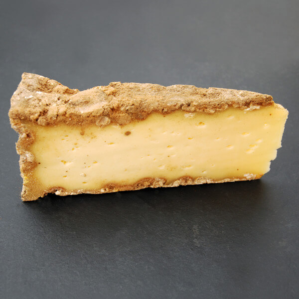 Tomme Fermière d'Alpage : fromage au lait cru de Vache à pâte pressée non cuite